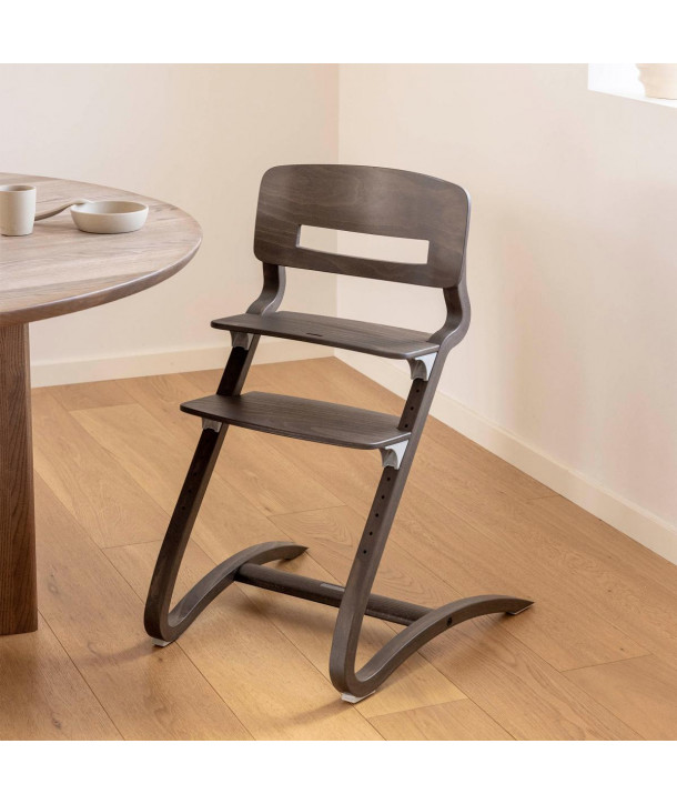 Leander Louie™ Highchair wo. Safety Bar, Mocca